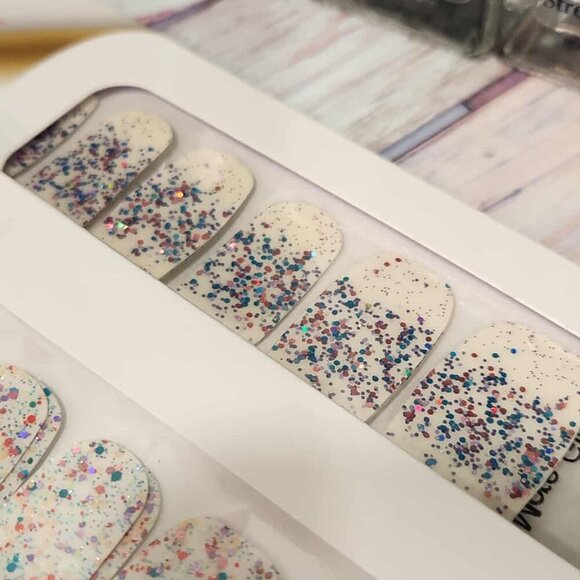 Color Street- Overlay Bundle #2 - Picture 7 of 10